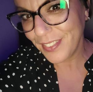 Meet your Posher, Corrie